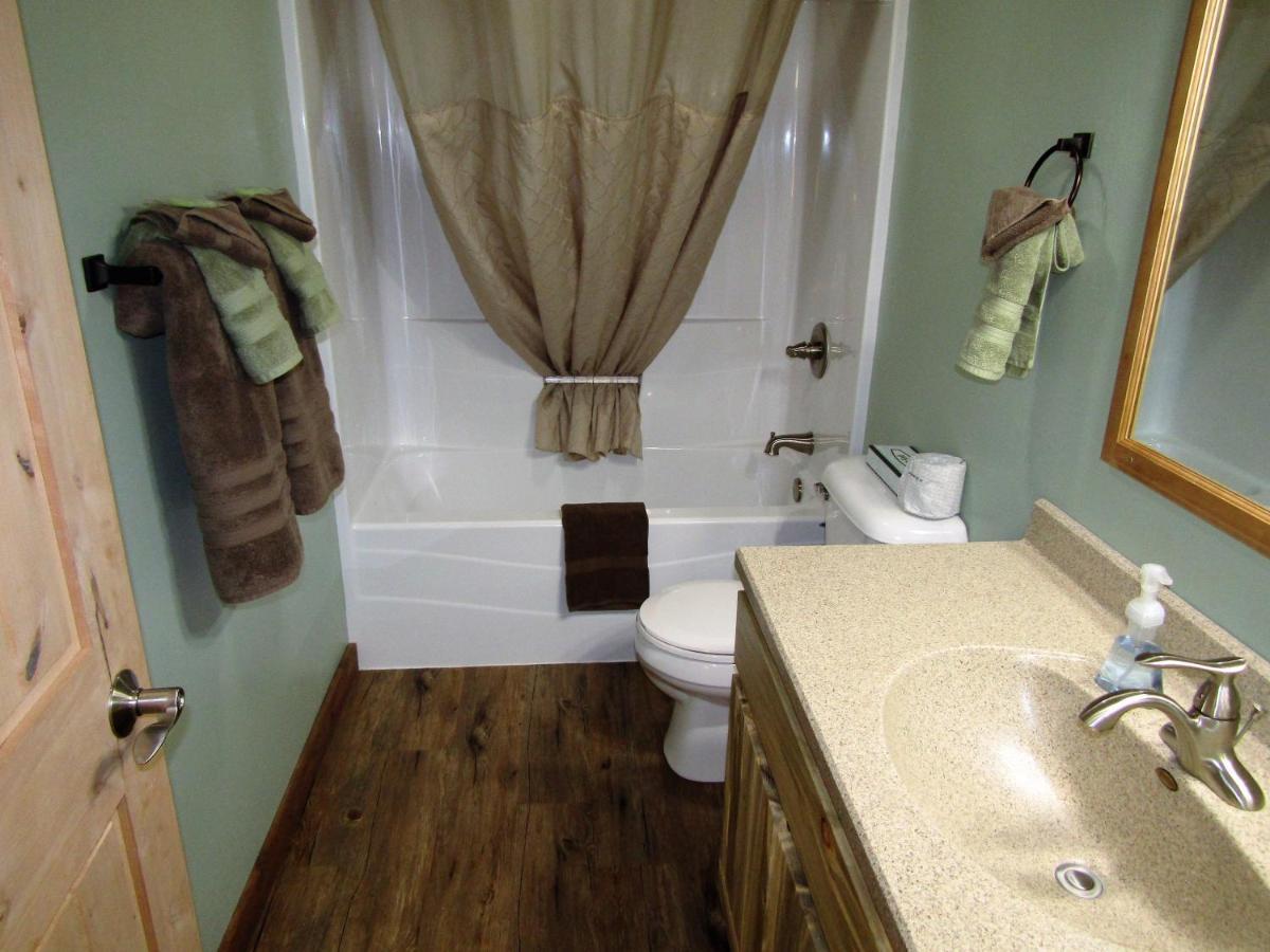 Freedom Ridge Cabins Hill City Bagian luar foto