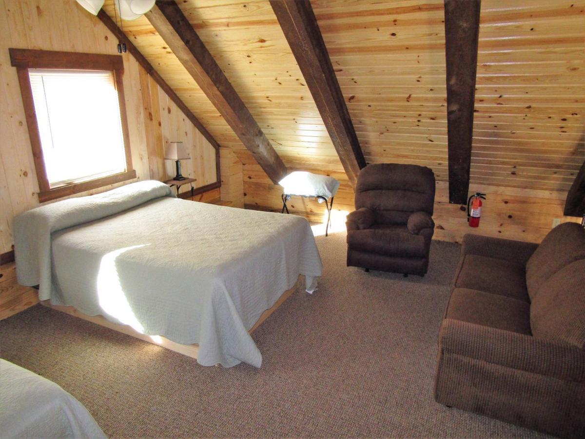 Freedom Ridge Cabins Hill City Bagian luar foto