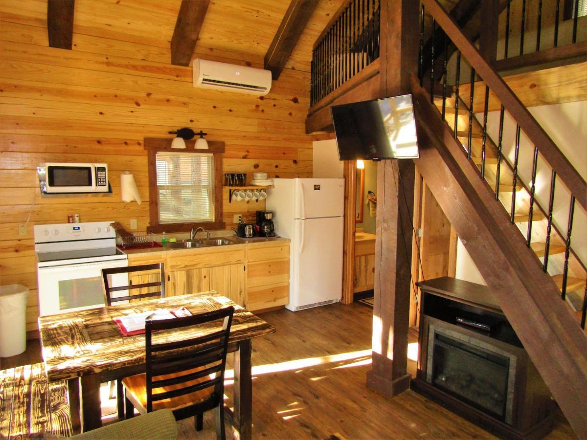 Freedom Ridge Cabins Hill City Bagian luar foto