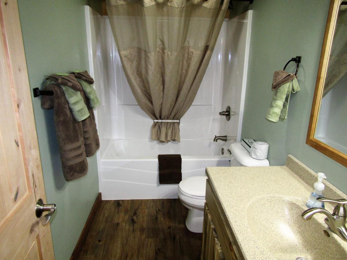 Freedom Ridge Cabins Hill City Bagian luar foto