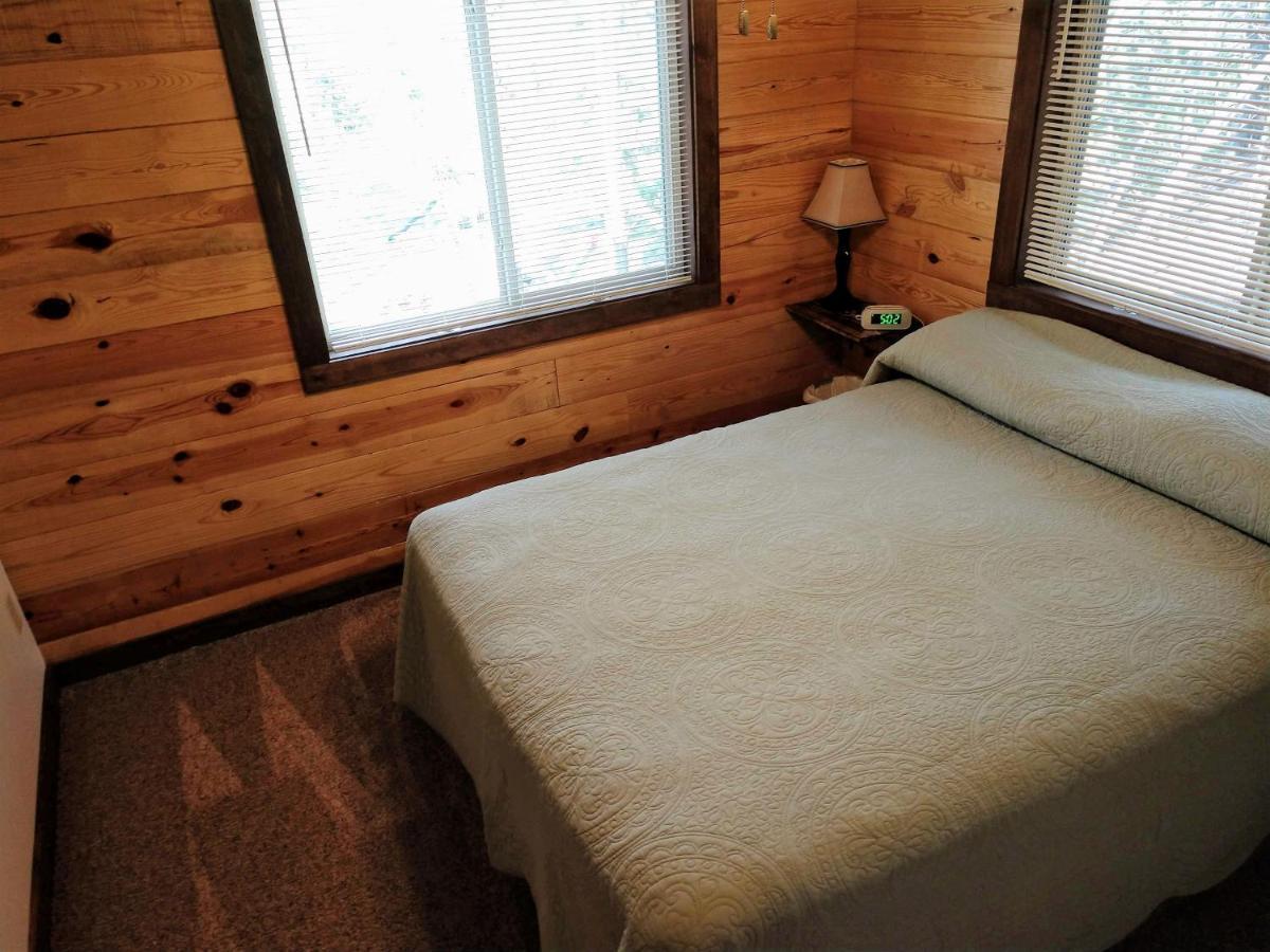 Freedom Ridge Cabins Hill City Bagian luar foto